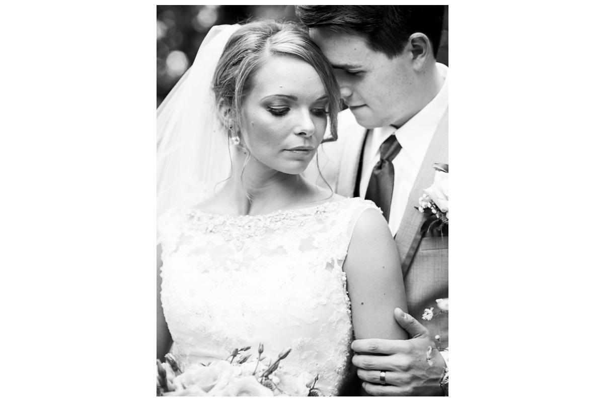 black and white wedding photos