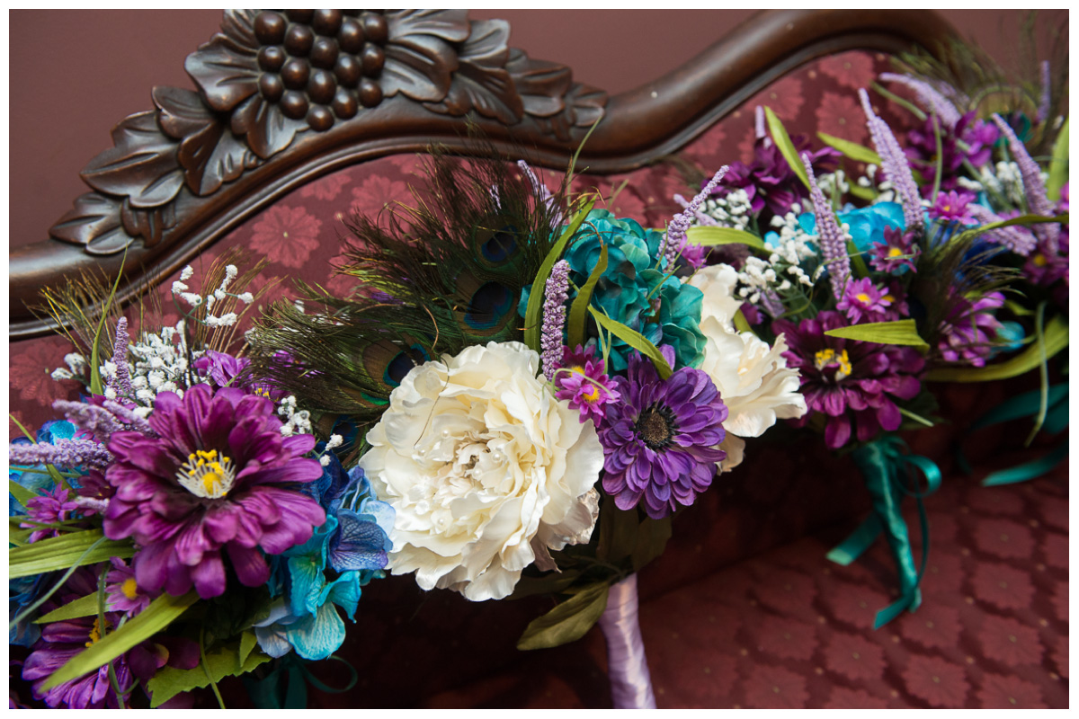 peacock theme bridal bouquets 