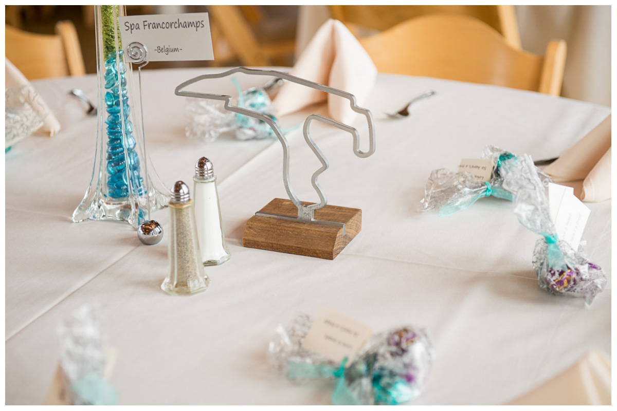 unique table decorations for weddings