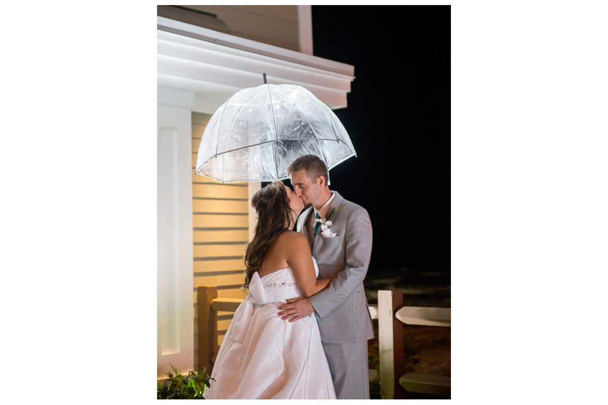 Wedding photos during hurricanes 