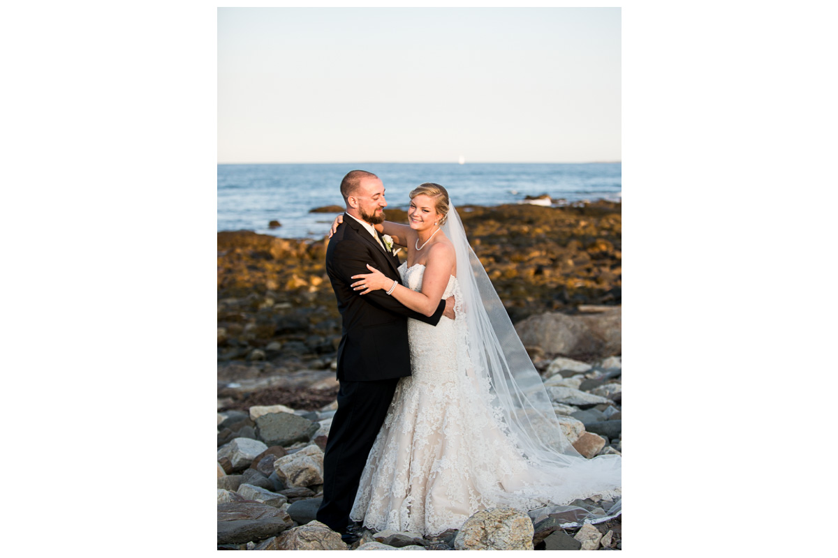 glamorous wedding photos of a couple in love