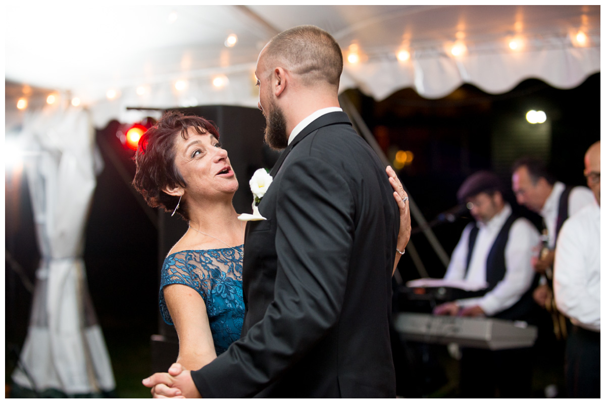 Mother son dance with live band in New Hampshire