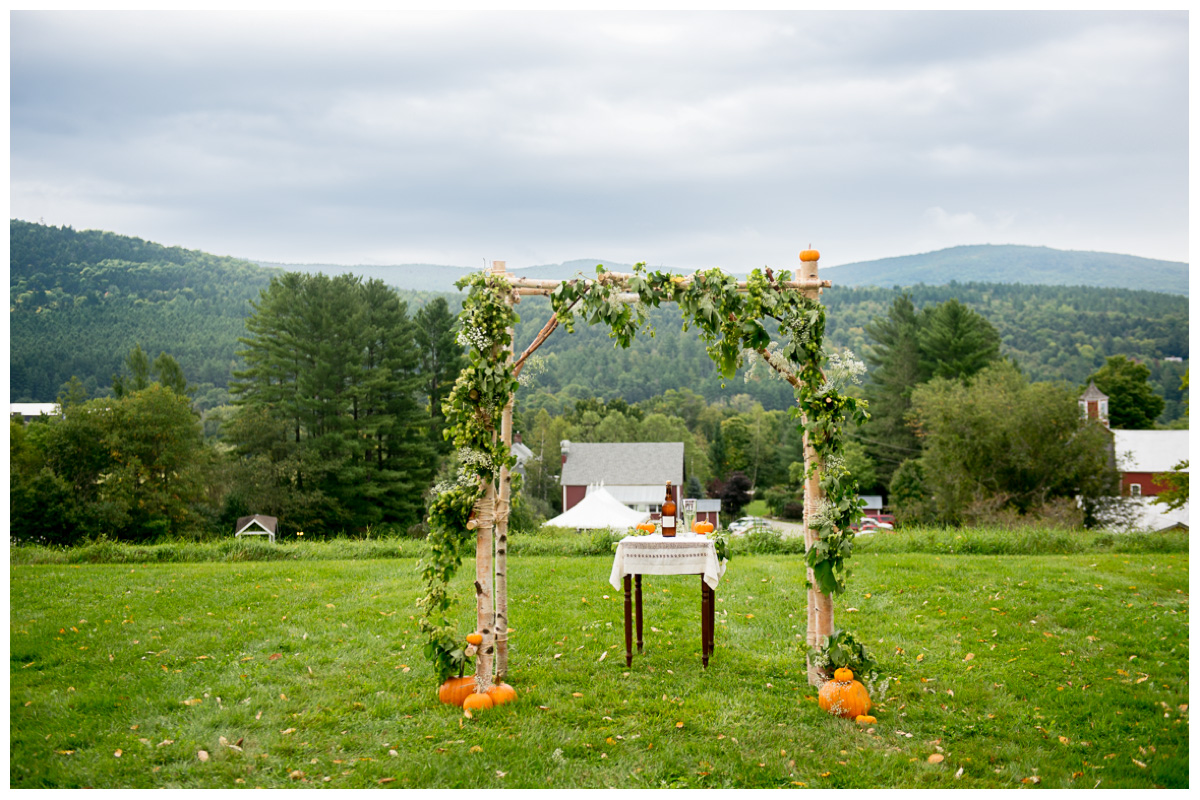 Rustic Vermont Wedding in Green Mountains 